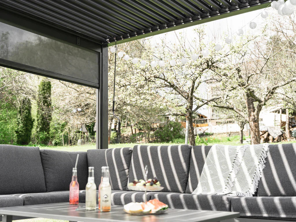 Design af en moderne udendørs stue